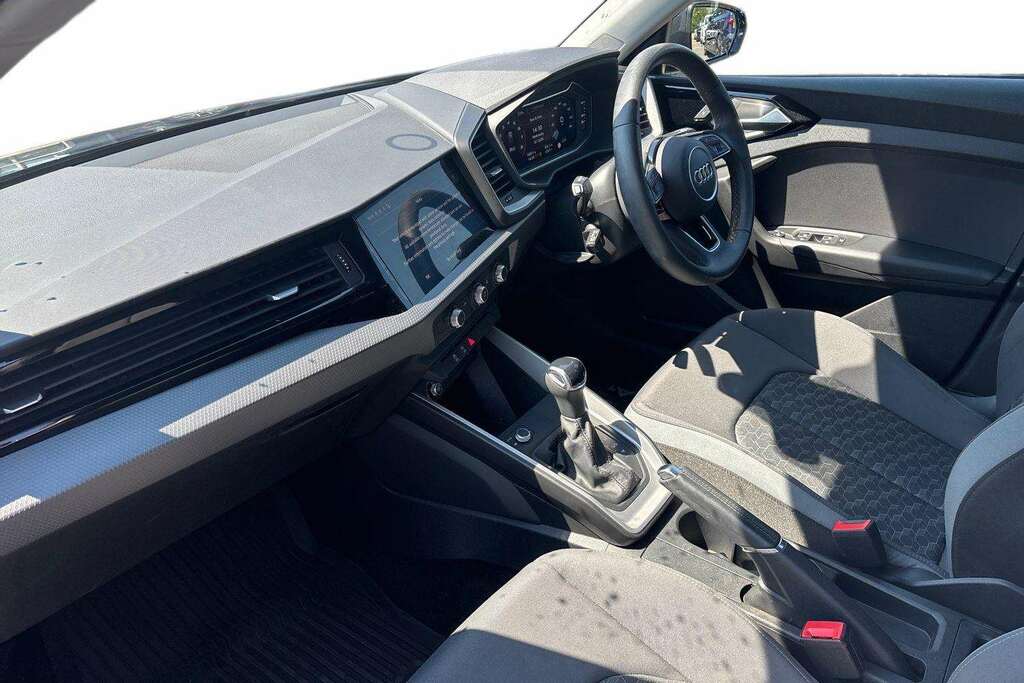 Audi A1 1.0 Tfsi 30 Sport Sportback Euro Blue #1