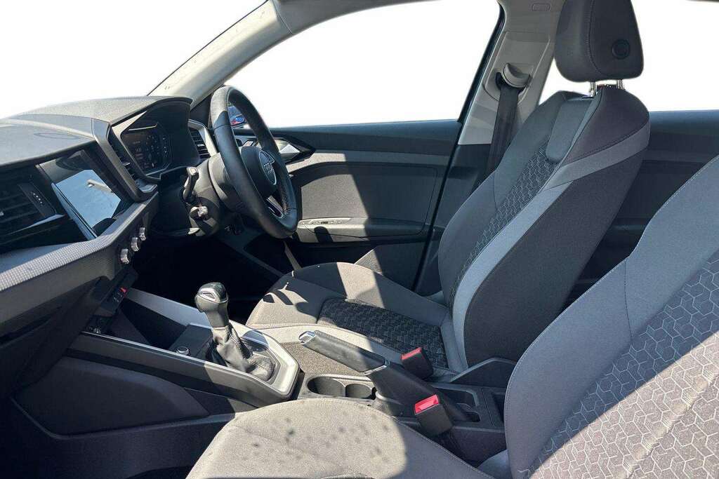 Audi A1 1.0 Tfsi 30 Sport Sportback Euro Blue #17