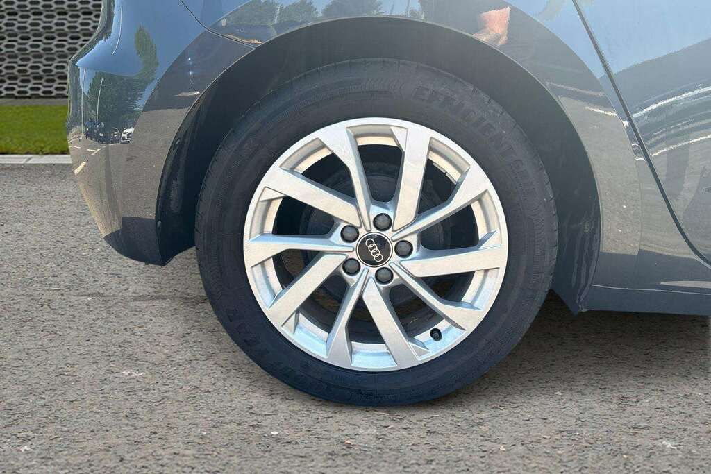 Audi A1 1.0 Tfsi 30 Sport Sportback Euro Blue #8