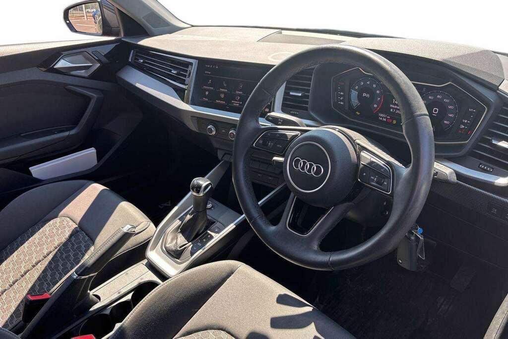 Audi A1 1.0 Tfsi 30 Sport Sportback Euro Blue #3