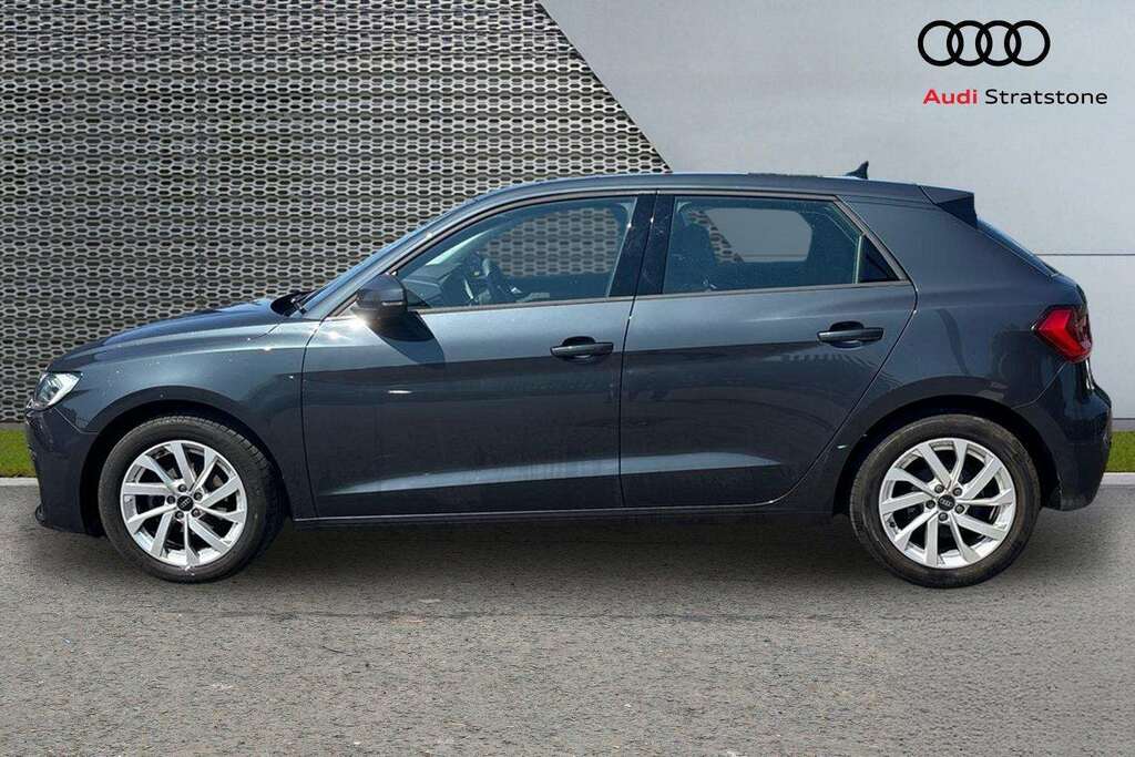 Audi A1 1.0 Tfsi 30 Sport Sportback Euro Blue #5