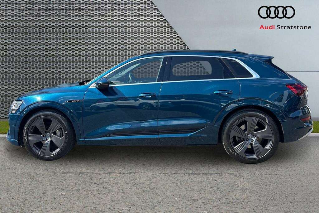 Audi E-tron 300Kw 55 Quattro 95Kwh 2019 Blue #4