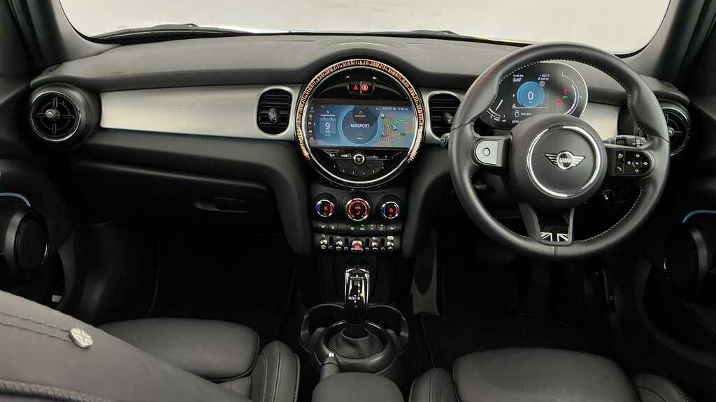 Mini Hatch 1.5 Cooper Exclusive Premium Plus 2024 YN24WGA Grey #4
