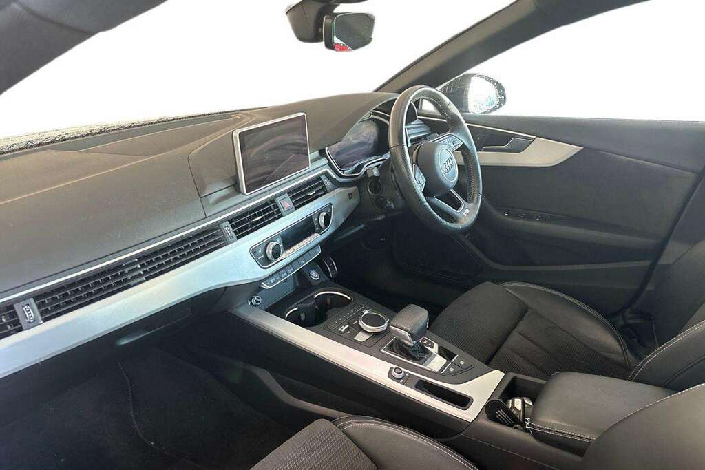 Audi A5 40 Tfsi S Line S Tronic 2019 Black #2