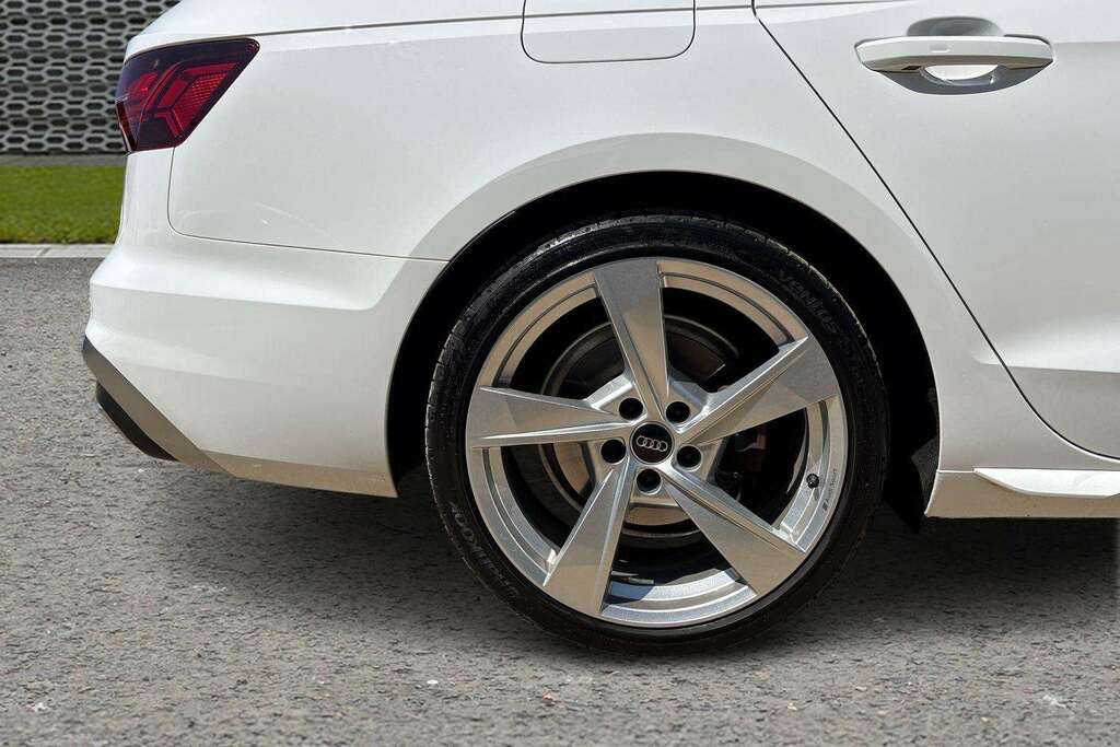 Audi A4 40 Tfsi 204 S Line S Tronic 2022 White #5
