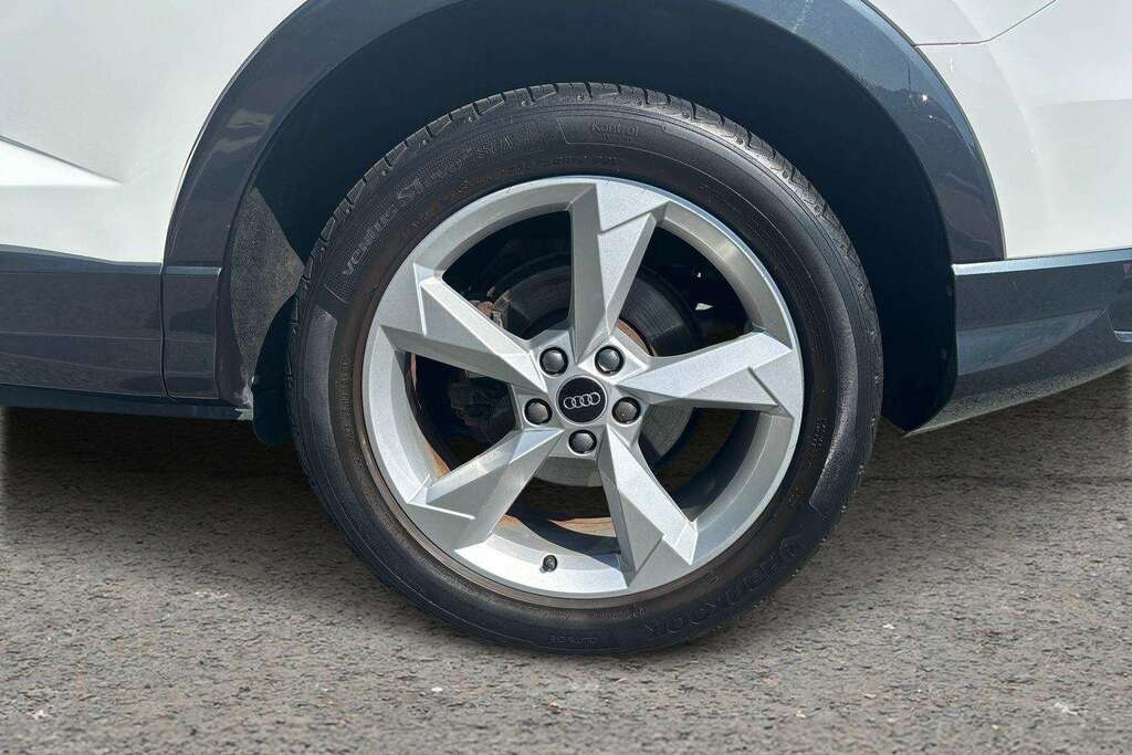 Audi Q3 2.0 Tdi 35 Sport Suv S Tronic Euro 6 S Black #9