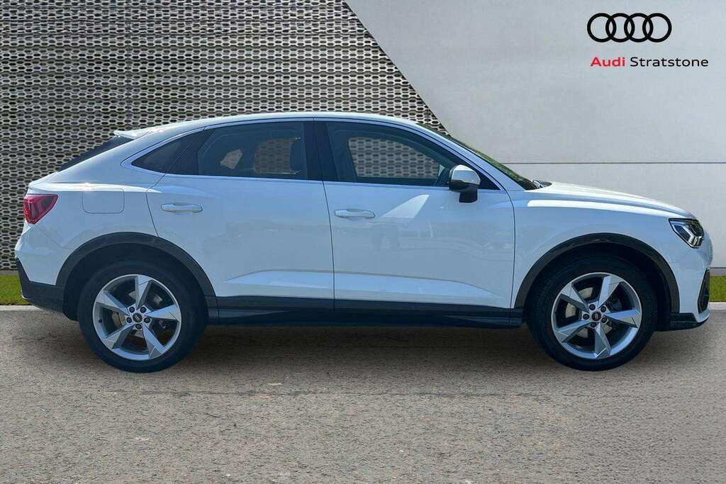 Audi Q3 2.0 Tdi 35 Sport Suv S Tronic Euro 6 S Black #4