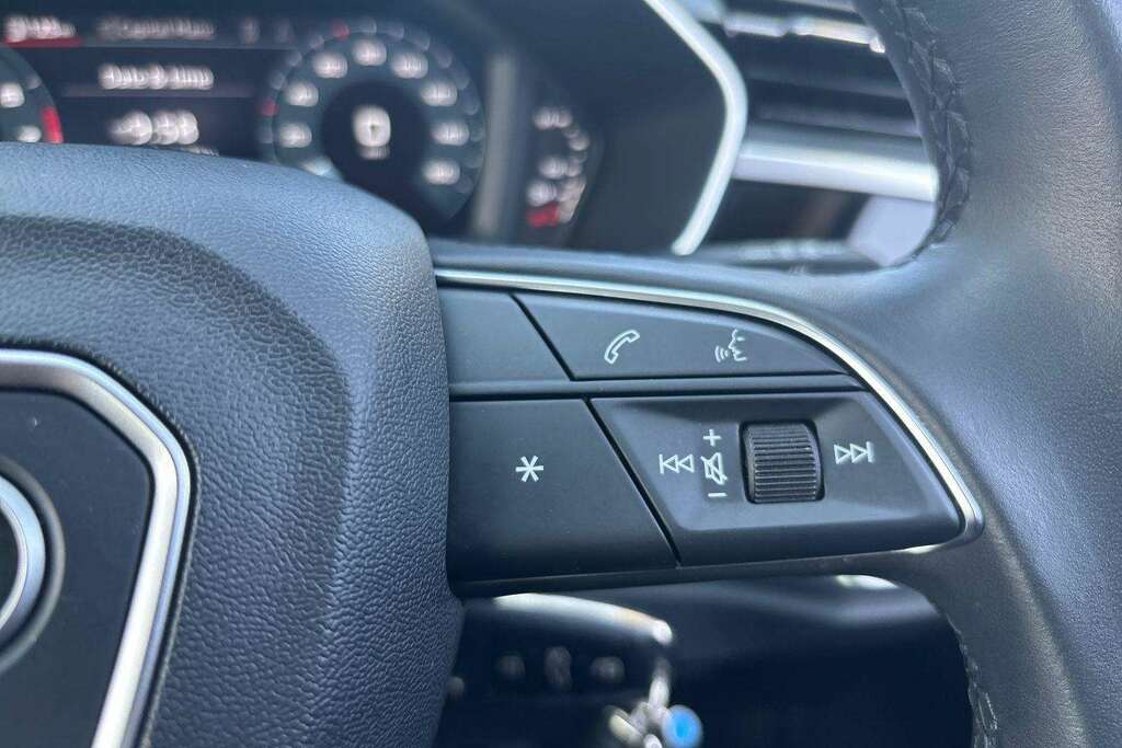 Audi Q3 2.0 Tdi 35 Sport Suv S Tronic Euro 6 S Black #16