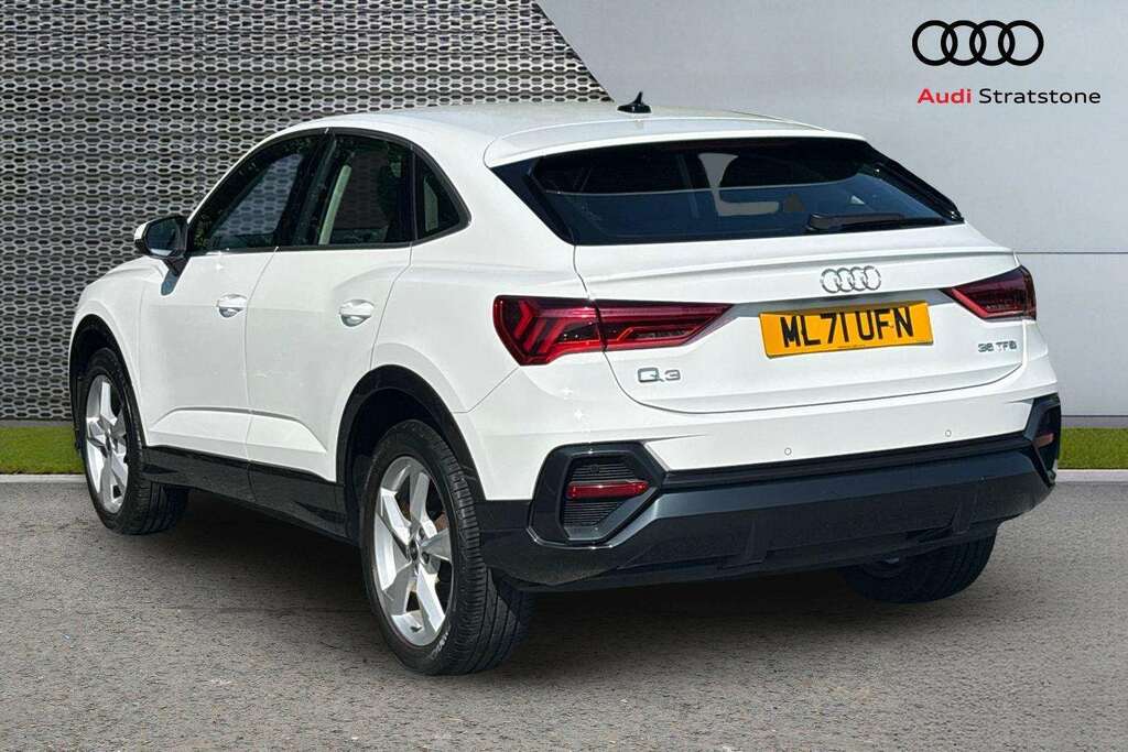 Audi Q3 2.0 Tdi 35 Sport Suv S Tronic Euro 6 S Black #3
