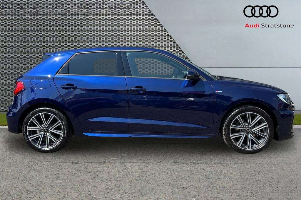 Audi A1 35 Tfsi S Line S Tronic Tech Pack 2026 LM26PKU Blue #3