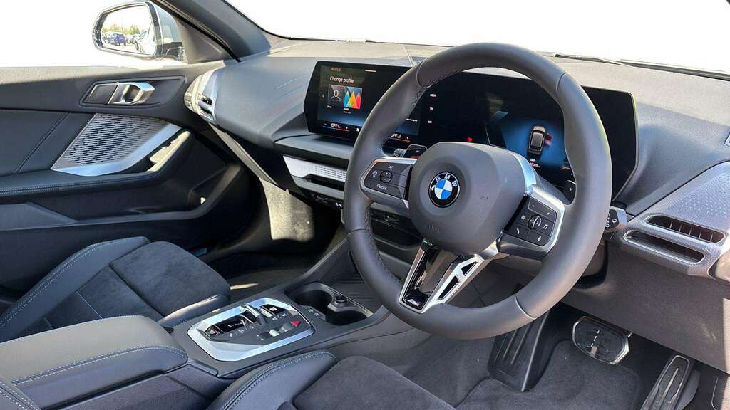 BMW 1 Series 120 M Sport Step 2026 YP26XJT  #6