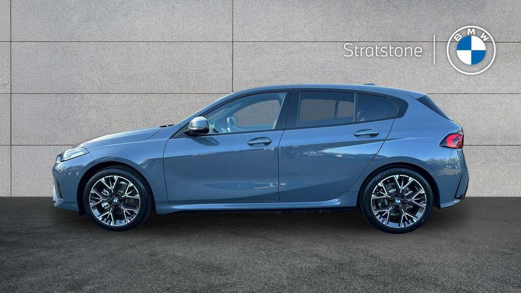 BMW 1 Series 120 M Sport Step 2026 AV26VOA #4