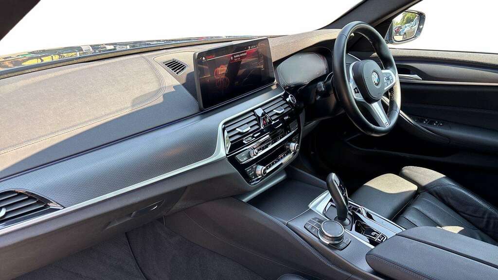 BMW 5 Series 520D Mht M Sport Step 2023 Blue #3