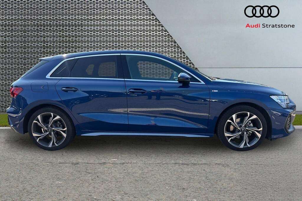 Audi A3 1.5 Tfsi 150 S Line S Tronic 2026 MV26FBE #4