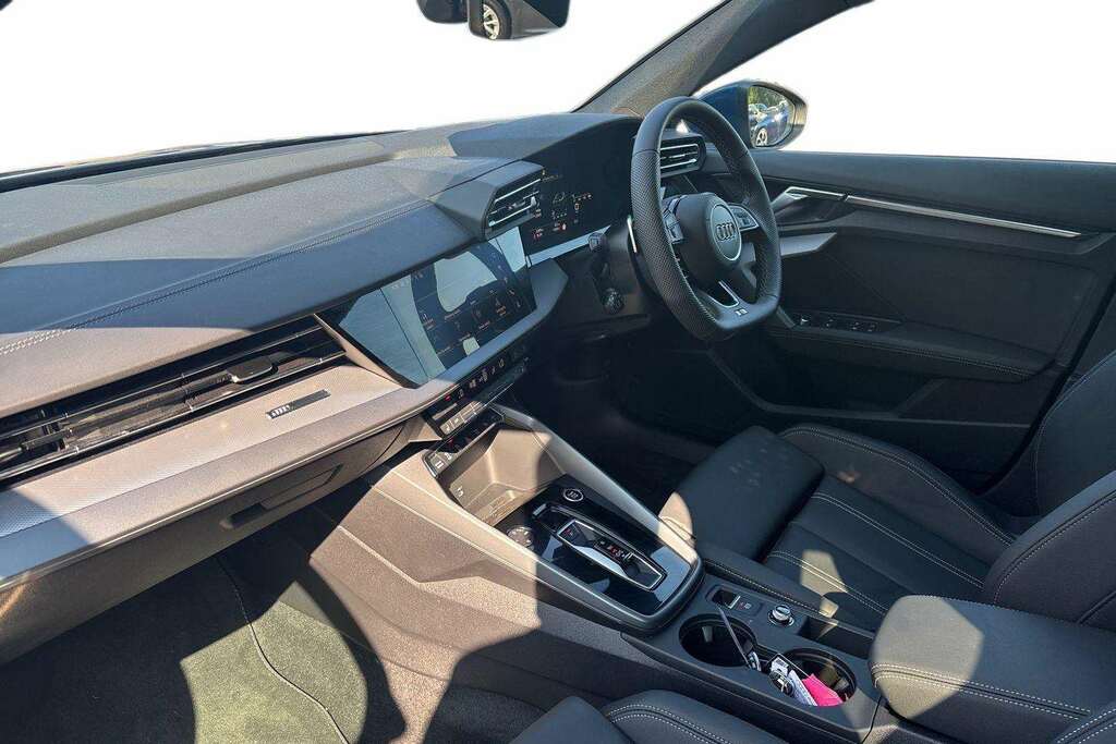 Audi A3 1.5 Tfsi 150 S Line S Tronic 2026 MV26FBE #2