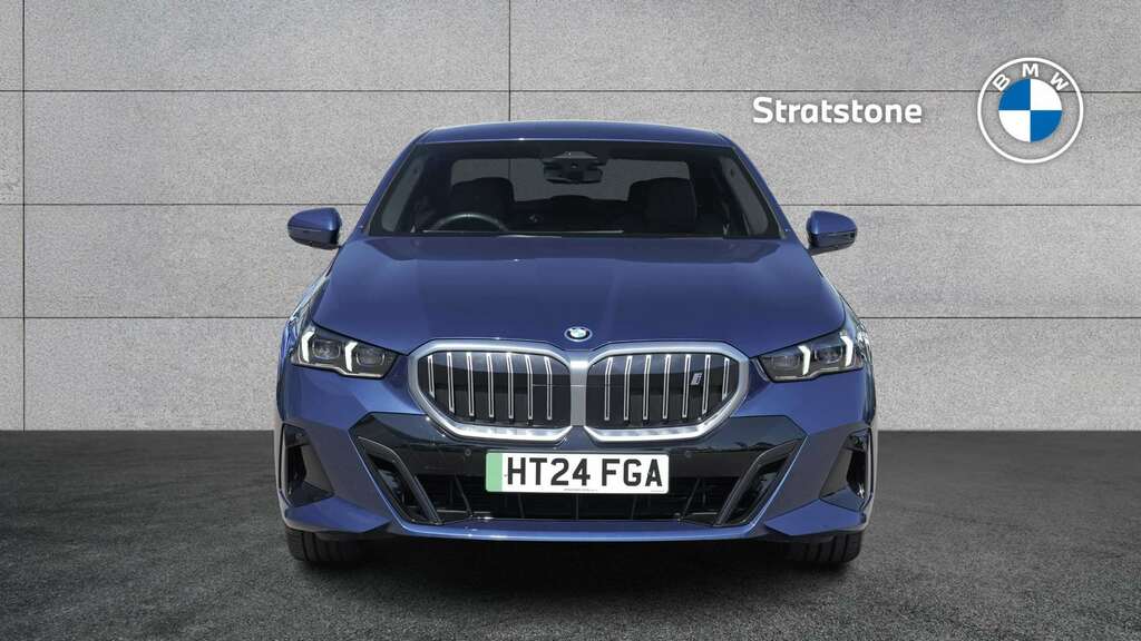 BMW i5 250Kw Edrive40 M Sport 84Kwh 2024 Blue #4