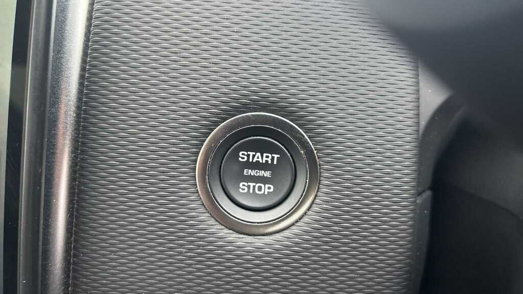 Land Rover Discovery Sport 1.5 P270e Dynamic Se 5 Seat Silver #24