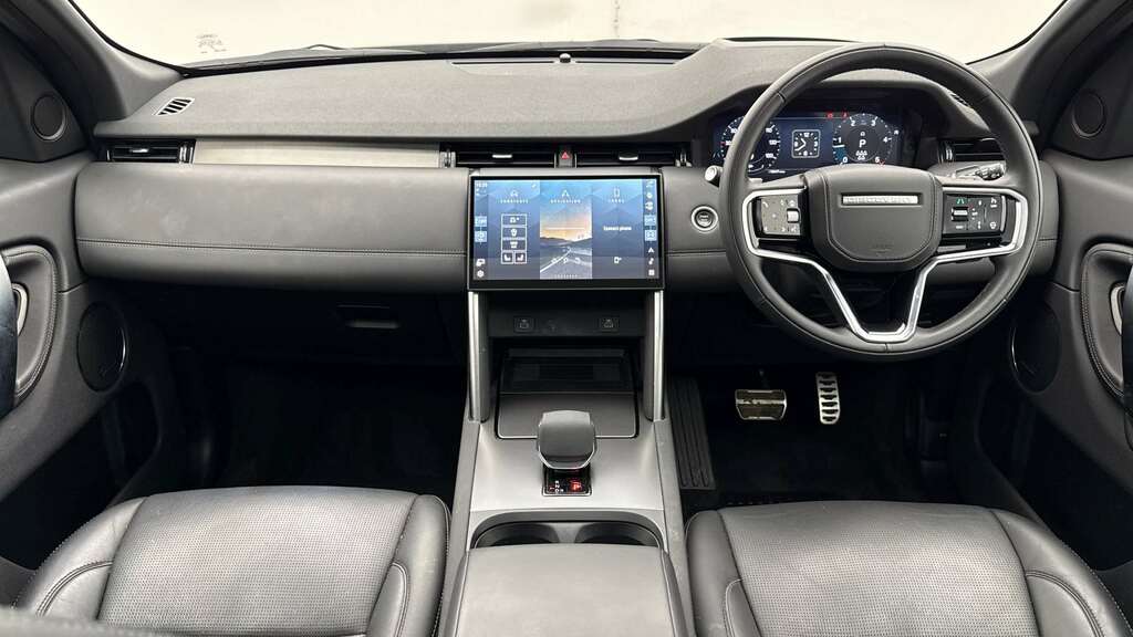 Land Rover Discovery Sport 2.0 D200 Dynamic Hse 7 Seat 2025 Black #3