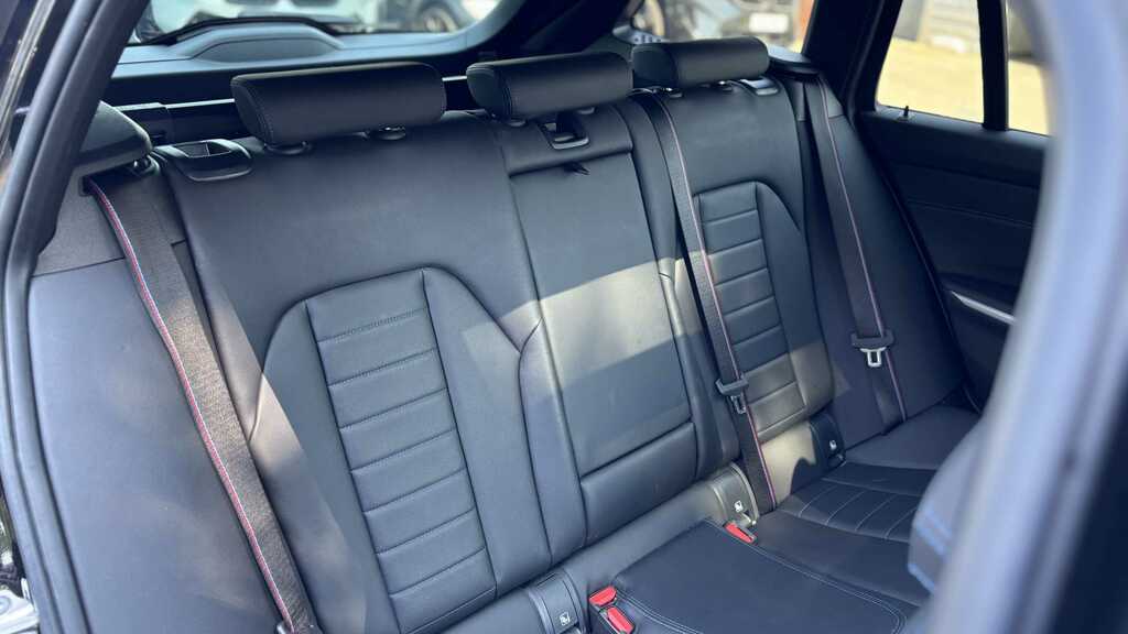 BMW 3 Series 330I M Sport Euro 6 #18