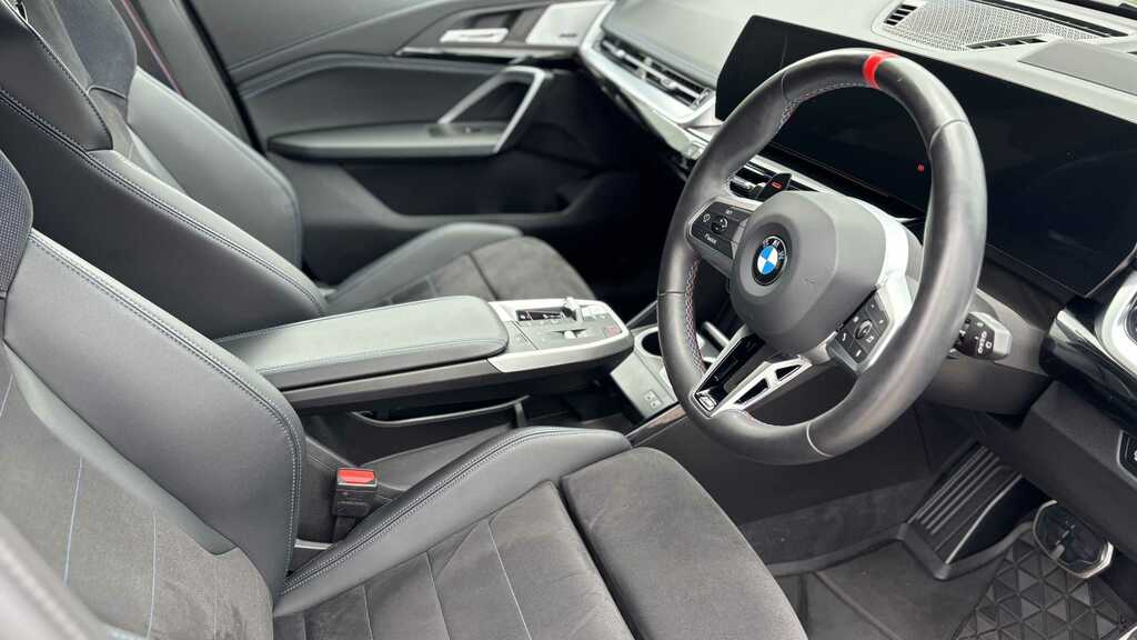 BMW X1 M35i Xdrive Step 2025 NX25HVW Black #4