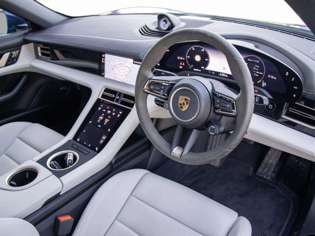 Porsche Taycan 560Kw Turbo S 93Kwh 5 Seat Red #15