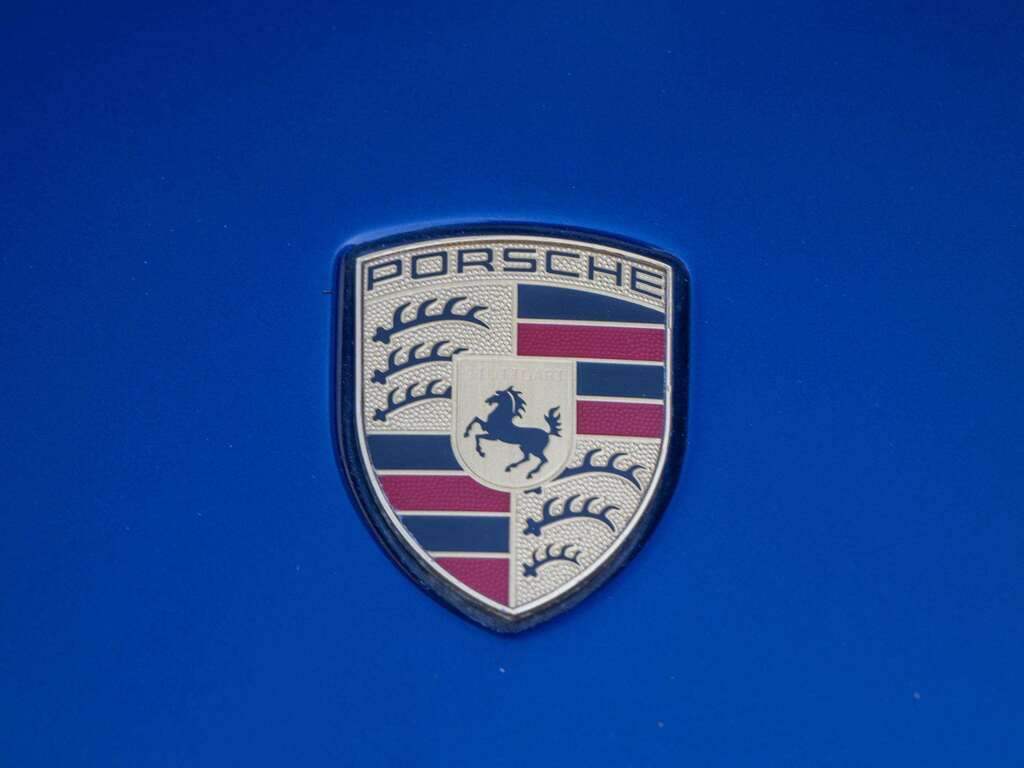 Porsche Taycan 560Kw Turbo S 93Kwh 5 Seat Red #16
