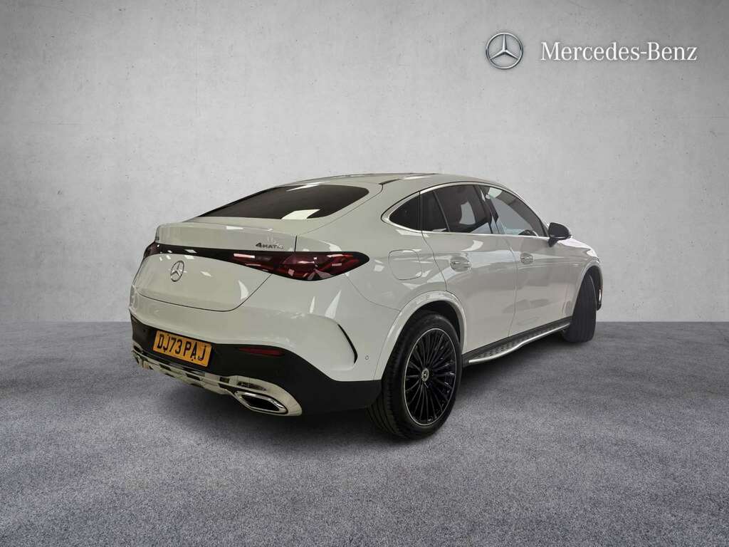 Mercedes-Benz GLC Class Glc 300 4Matic Amg Line Prem Plus 9G-tronic 20 White #3