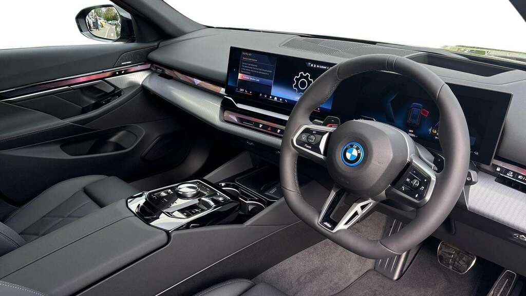 BMW 5 Series 530E M Sport 2026 Black #5