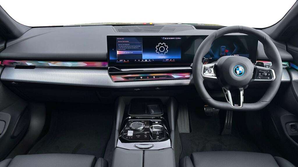 BMW 5 Series 530E M Sport 2026 Black #3