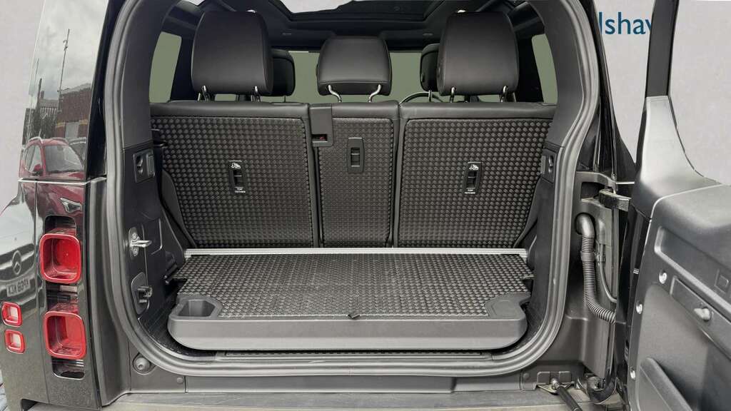 Land Rover Defender 90 3.0 D350 X-dynamic Hse 90 2024 Black #6