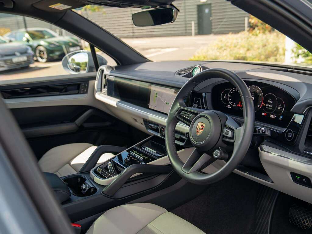 Porsche Cayenne V6 E-hybrid 2024 FM74RWE Grey #2