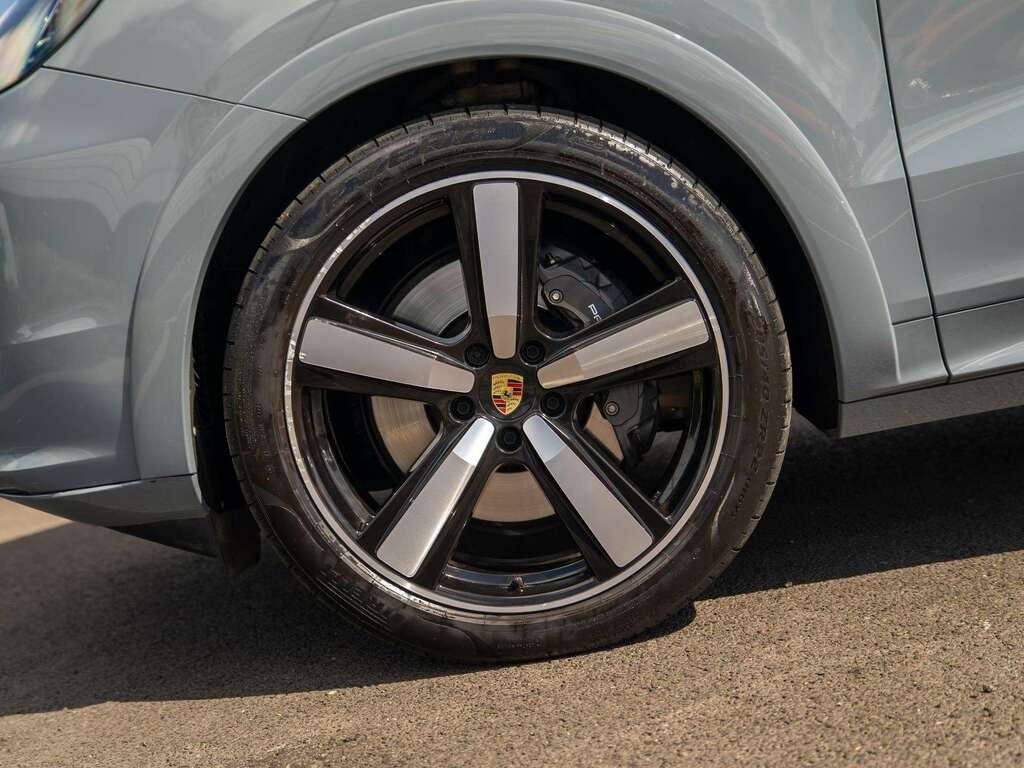 Porsche Cayenne V6 E-hybrid 2024 FM74RWE Grey #3
