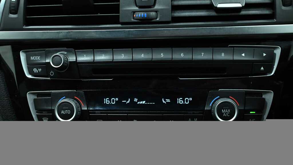 BMW 3 Series 2.0 320I M Sport Saloon Euro 6 Grey #16