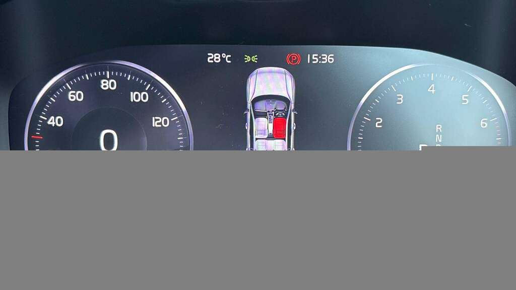 Volvo XC40 2.0 B4p R Design 2021 YJ71ZGM Grey #4