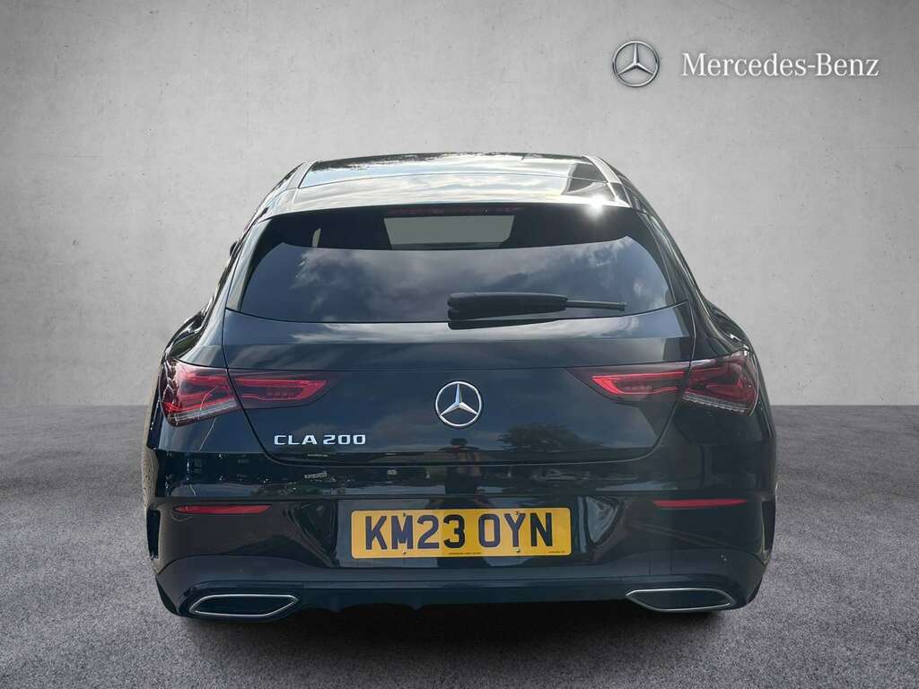 Mercedes-Benz CLA Class 200 Amg Line Premium Night Ed Tip 2023 Black