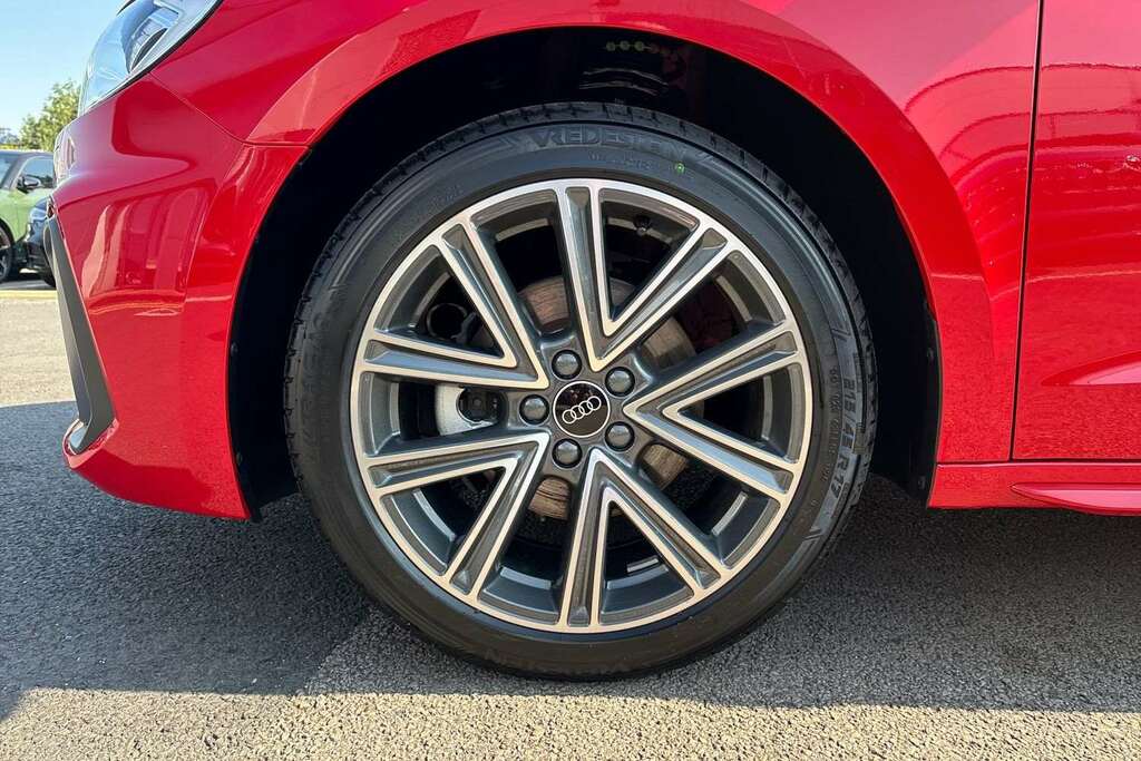 Audi A1 35 Tfsi S Line S Tronic 2026 MD26XOP Red #5