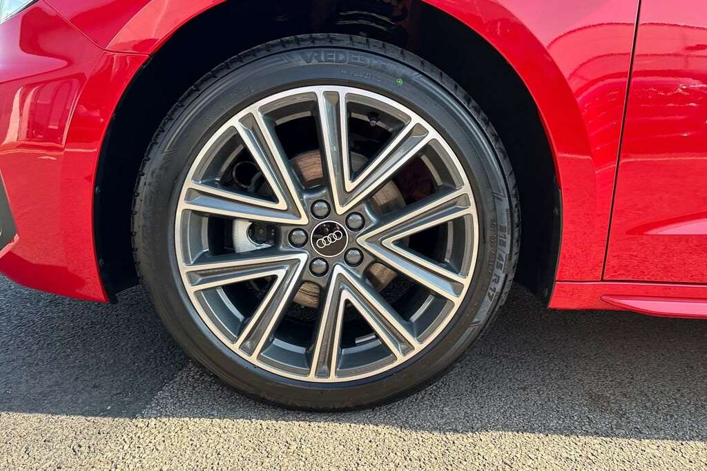 Audi A1 35 Tfsi S Line S Tronic 2026 MD26XOP Red #4