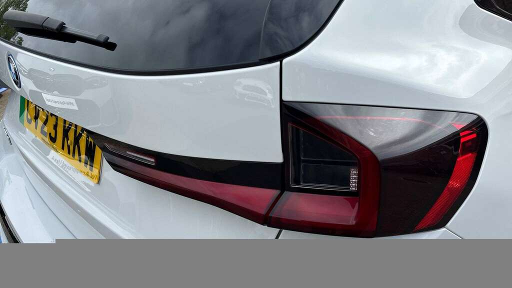 BMW iX1 30 66.5Kwh M Sport Xdrive 11Kw Charger White #9