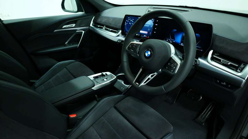 BMW X1 Sdrive 20I Mht M Sport Step 2026 YP26XPL Black #3