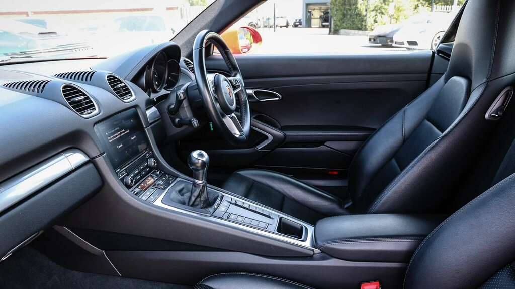 Porsche 718 Cayman Cayman 2018 Red #5