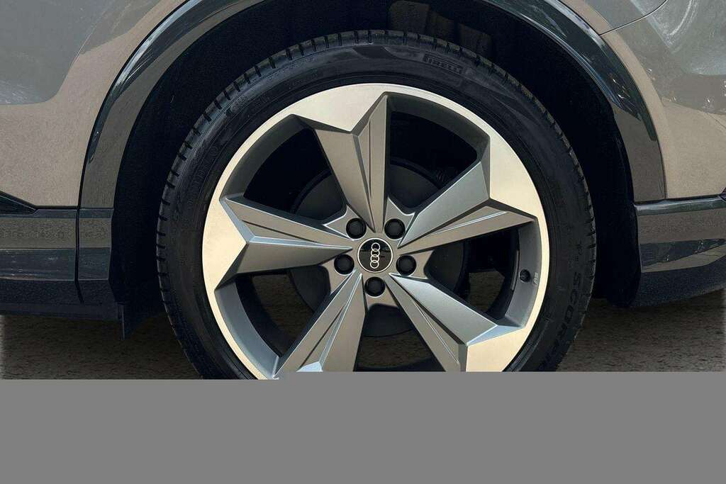 Audi Q4 E Tron 210Kw 45 82Kwh Black Edition 2026 MJ26GYD Grey #3