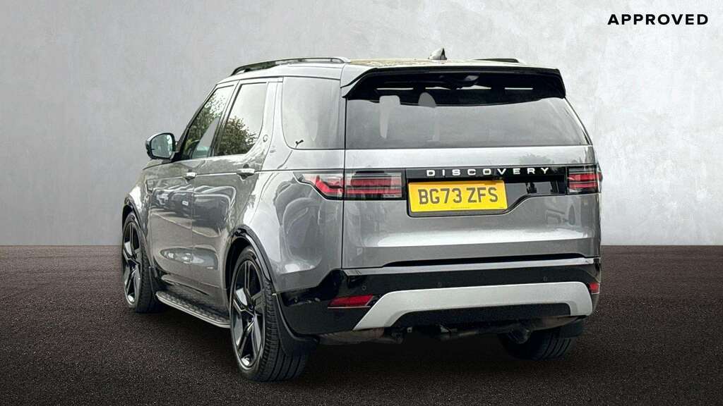 Land Rover Discovery 3.0 D300 Metropolitan Edition 2023 BG73ZFS Grey #2