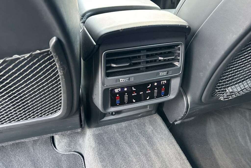 Audi Q7 S Line  #18