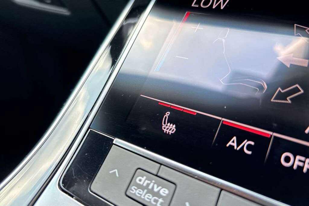 Audi Q7 S Line  #22