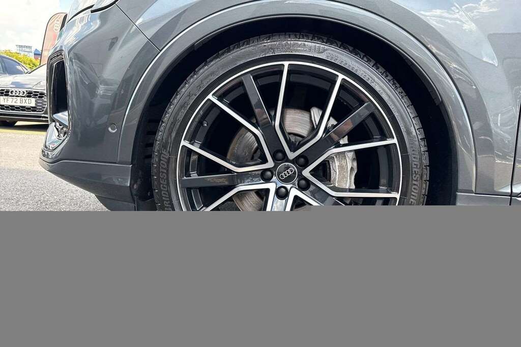 Audi Q7 S Line  #9