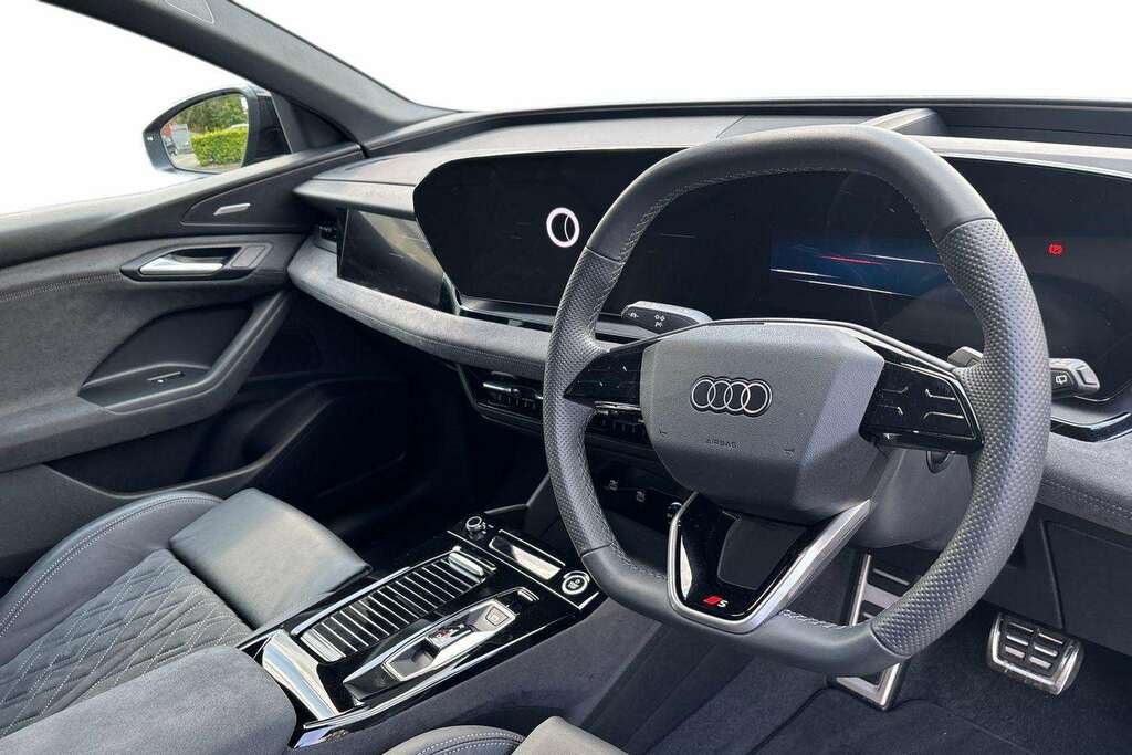 Audi Q6 E-Tron 285Kw Quattro 100Kwh Edition 1 2026 Black #2