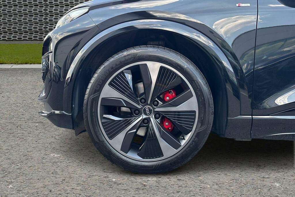 Audi Q6 E-Tron 285Kw Quattro 100Kwh Edition 1 2026 Black #3