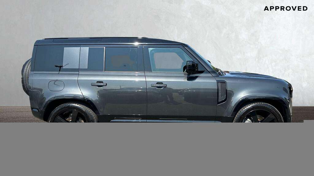 Land Rover Defender 110 3.0 D250 X-dynamic Hse 110 2024 Grey #4