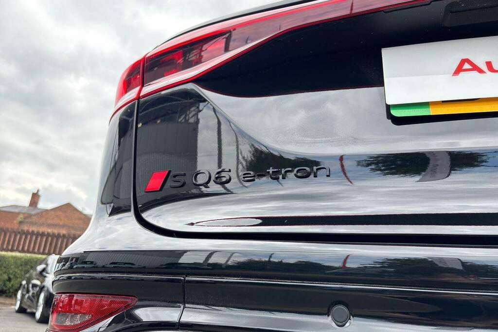 Audi SQ6 E-Tron 360Kw Sq6 Quattro 100Kwh Vorsprung 2026 Black #6