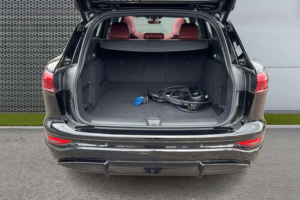 Audi SQ6 E-Tron 360Kw Sq6 Quattro 100Kwh Vorsprung 2026 Black #6